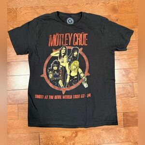 Mötley Crüe Black Graphic Band Tee - Shout at the Devil Tour 83-84